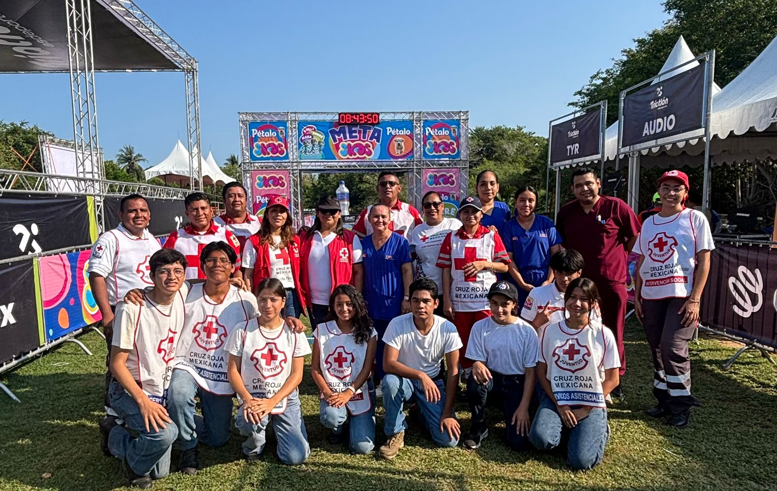Galería Cruz Roja Zihuatanejo