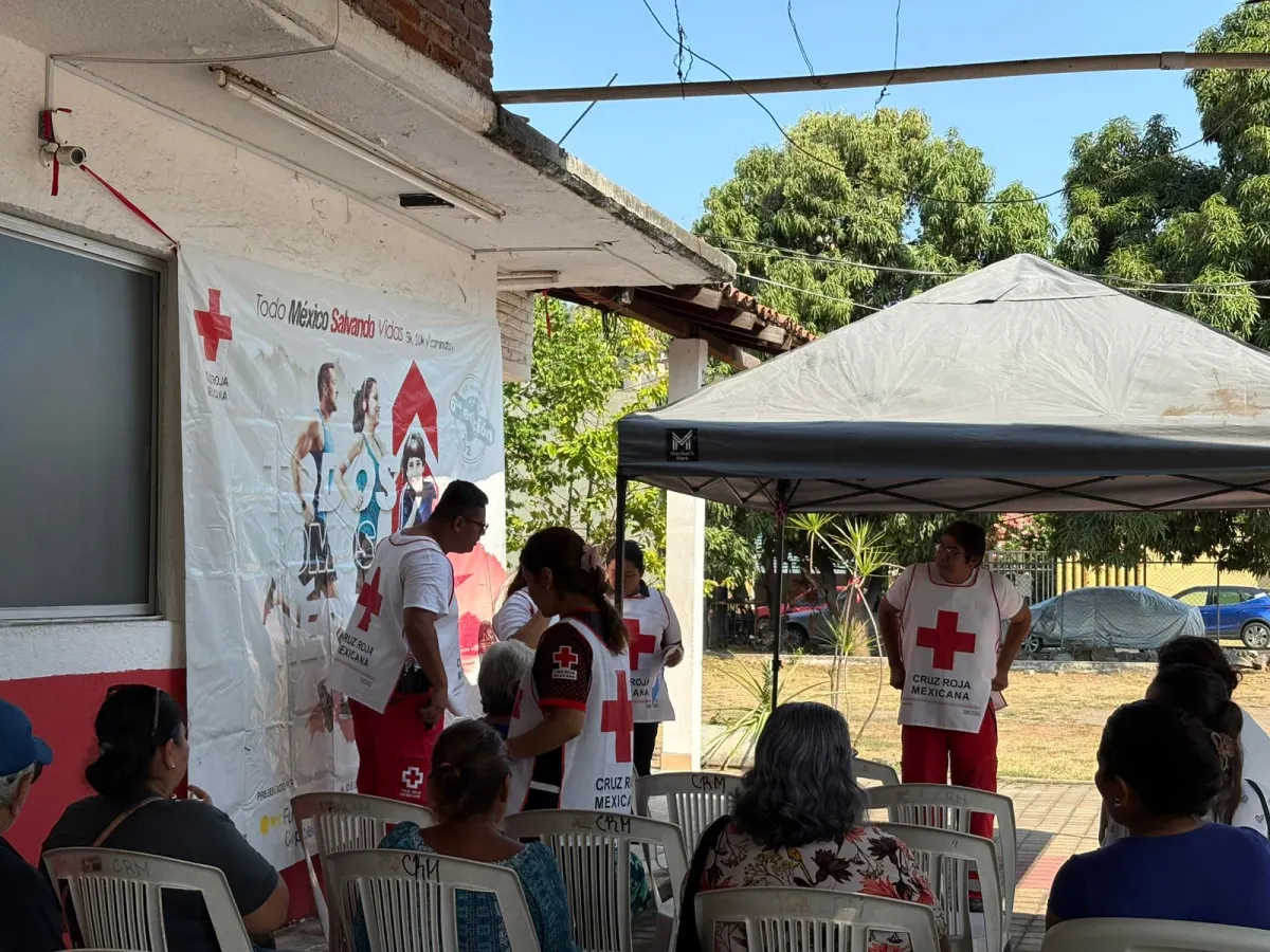 Cruz Roja | campaña visual gratuita voluntariado OXXO
