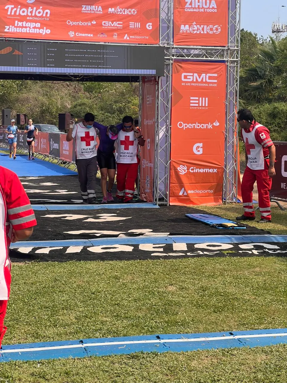 Fotografía Cruz Roja Zihuatanejo